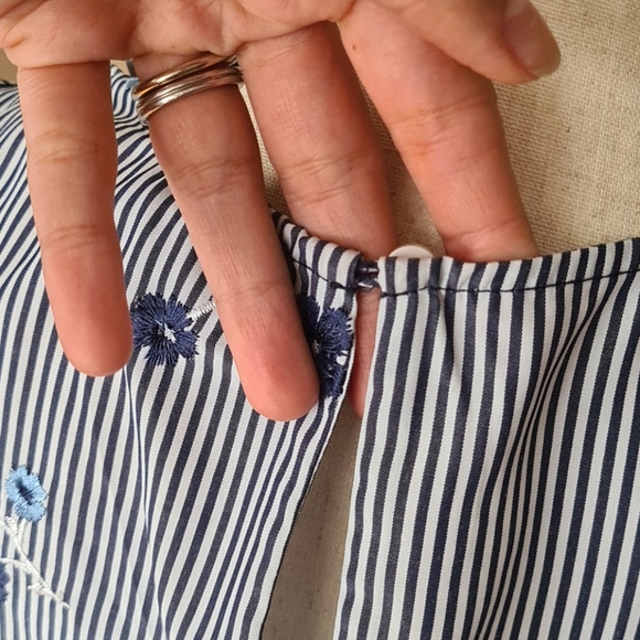 Michael Kors Off the Shoulder Blouse - Picture 6 of 6